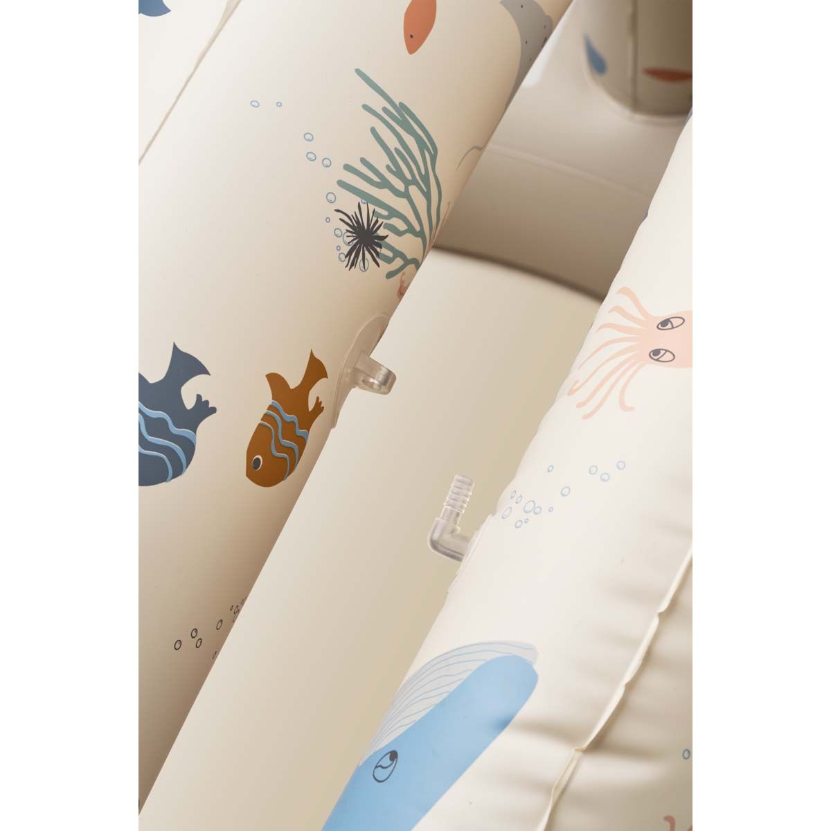 Liewood Hadleia plaskebasseng til baby, Sea creatures/Sandy